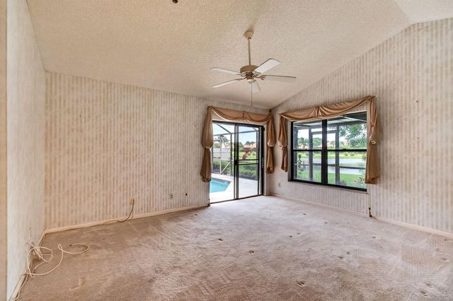 7004 Bitterbush Place, Boynton Beach, FL 33472
