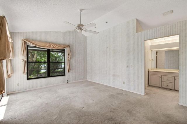 7004 Bitterbush Place, Boynton Beach, FL 33472