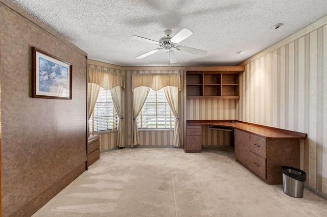 7004 Bitterbush Place, Boynton Beach, FL 33472