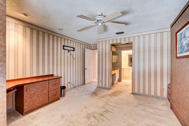 7004 Bitterbush Place, Boynton Beach, FL 33472