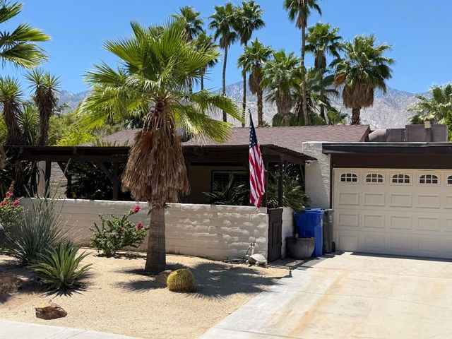 511 N Cantera Circle, Palm Springs, CA 92262