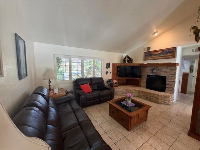 511 N Cantera Circle, Palm Springs, CA 92262