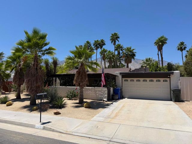 511 N Cantera Circle, Palm Springs, CA 92262