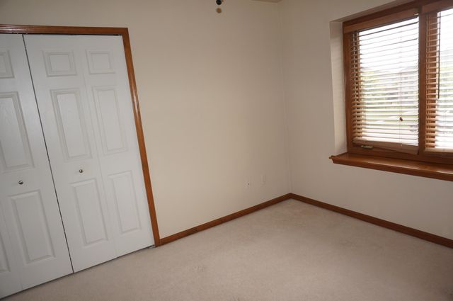 49954 Willowood Drive, Macomb Twp, MI 48044