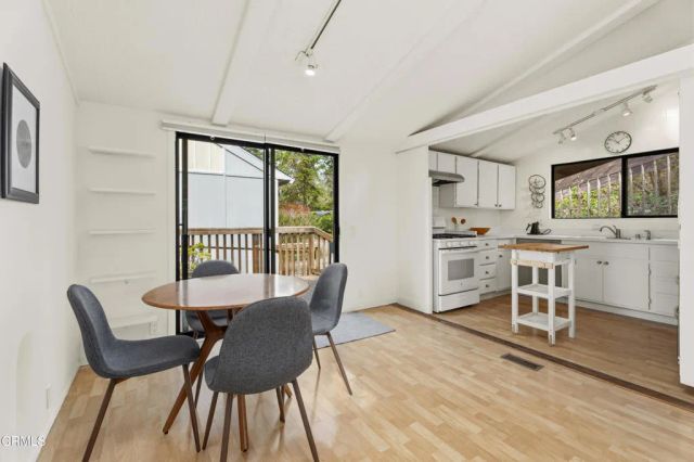 43300 Little River-Airport 92, Little River, CA 95456