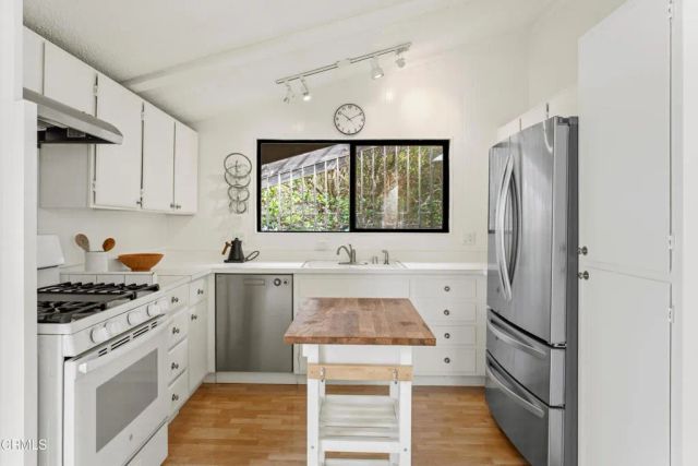 43300 Little River-Airport 92, Little River, CA 95456