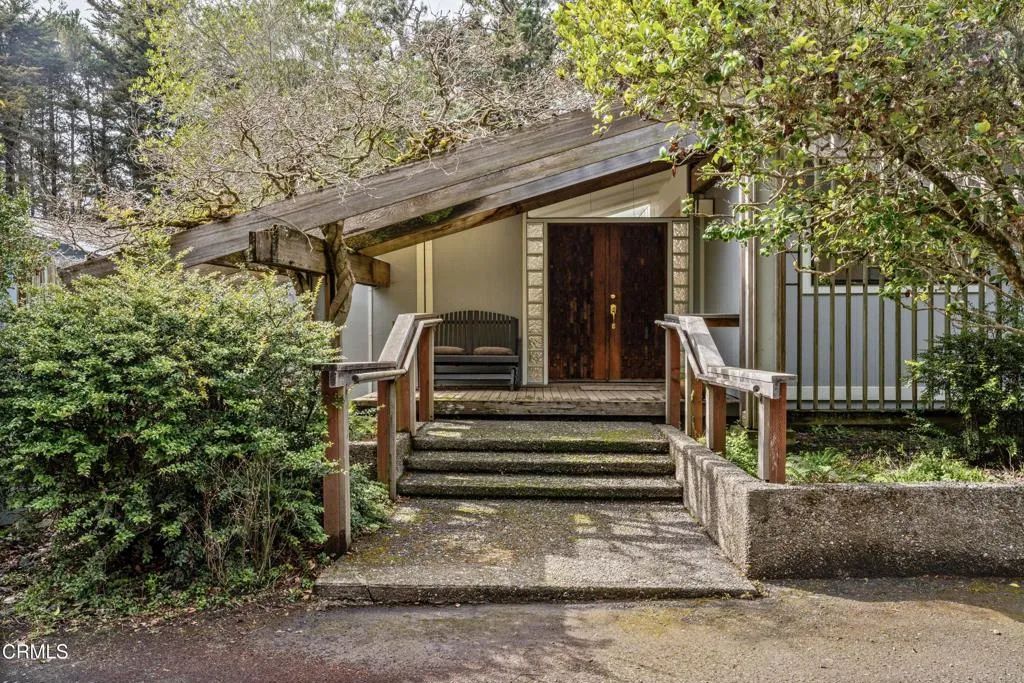 43300 Little River-Airport 92, Little River, CA 95456