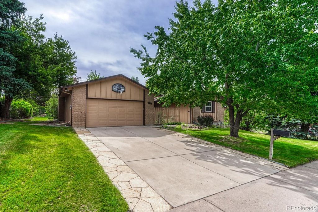 2648 S Macon Court, Aurora, CO 80014