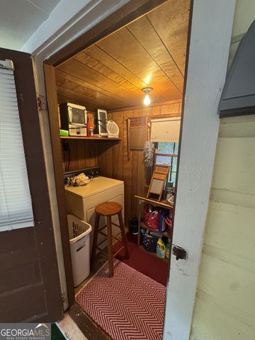 195 PINE VALLEY Road, Hiram, GA 30141