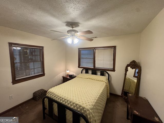 195 PINE VALLEY Road, Hiram, GA 30141