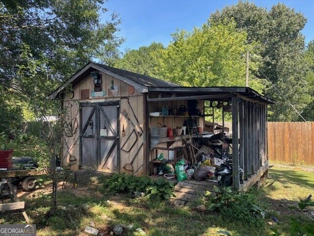 195 PINE VALLEY Road, Hiram, GA 30141