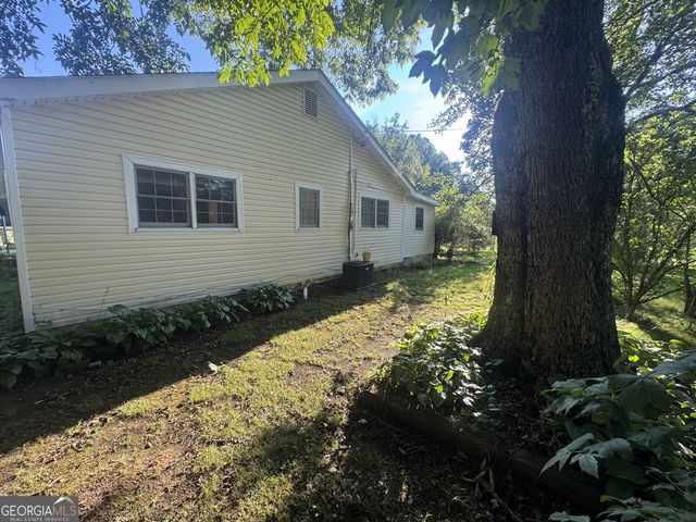 195 PINE VALLEY Road, Hiram, GA 30141
