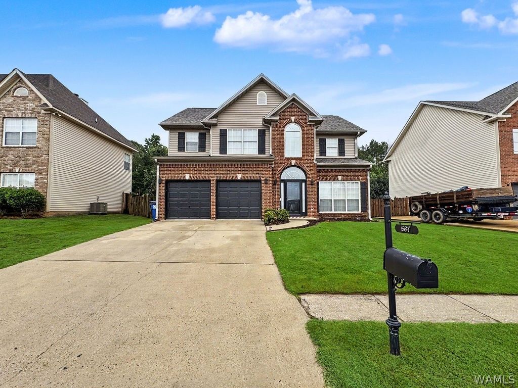 587 Bentmoor Drive, Helena, AL 35080