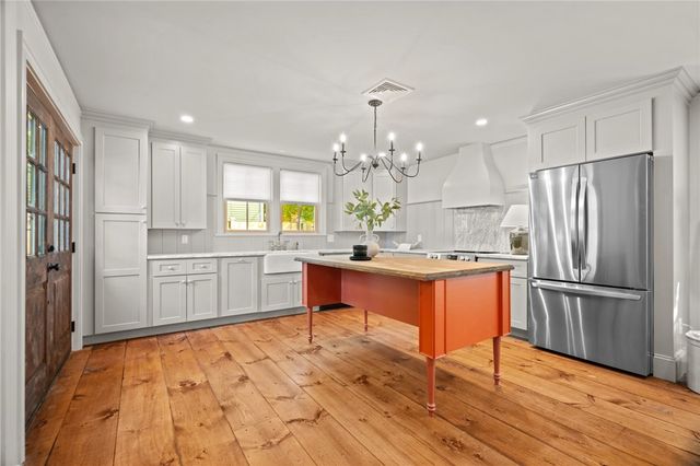 69 Hudson Street, Providence, RI 02909