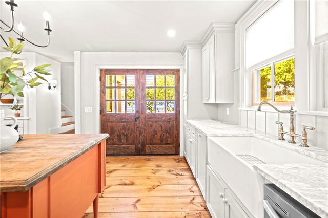 69 Hudson Street, Providence, RI 02909