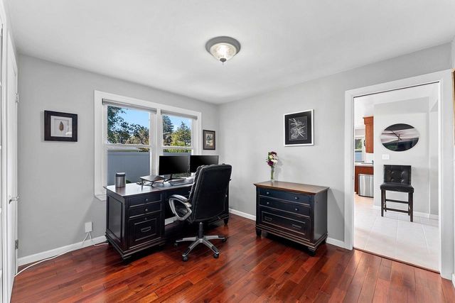 825 W MARQUETTE STREET, Appleton, WI 54914
