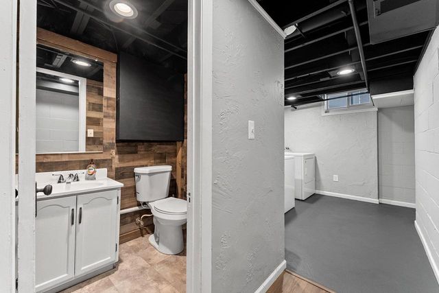 825 W MARQUETTE STREET, Appleton, WI 54914