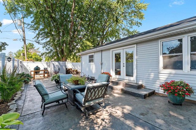 825 W MARQUETTE STREET, Appleton, WI 54914