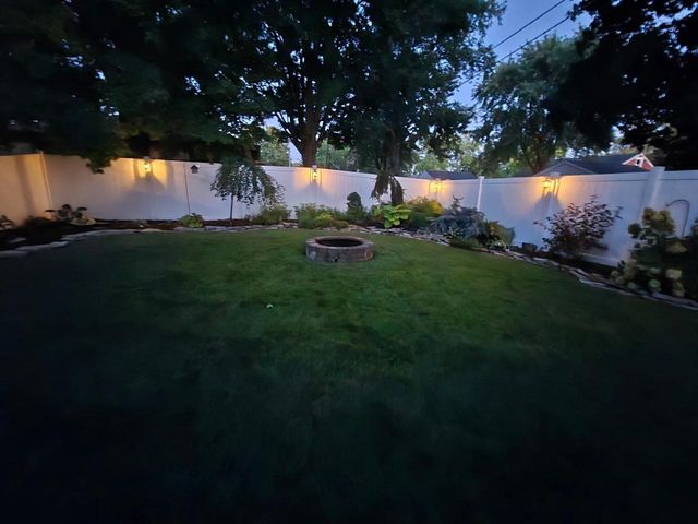825 W MARQUETTE STREET, Appleton, WI 54914