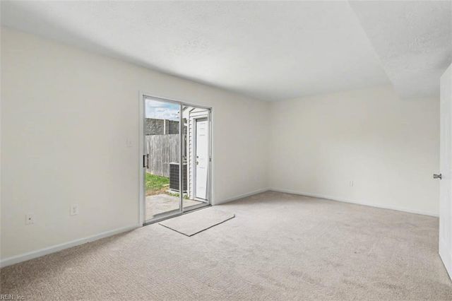 113 Cypress XING, Yorktown, VA 23692