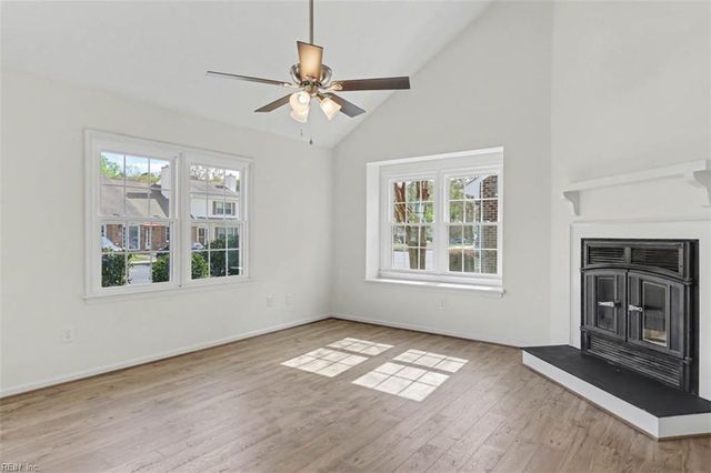 113 Cypress XING, Yorktown, VA 23692
