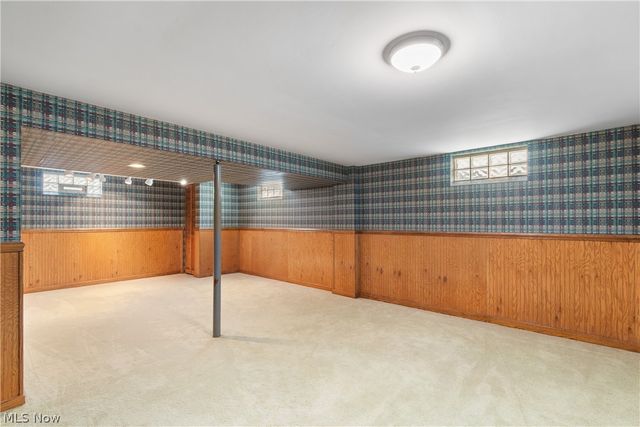 7888 Fox Run Avenue NW, North Canton, OH 44720