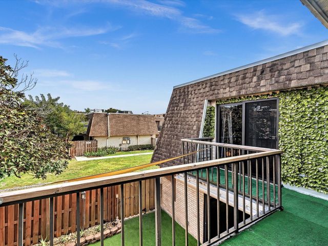 8111 SW 24th Street 8111, North Lauderdale, FL 33068