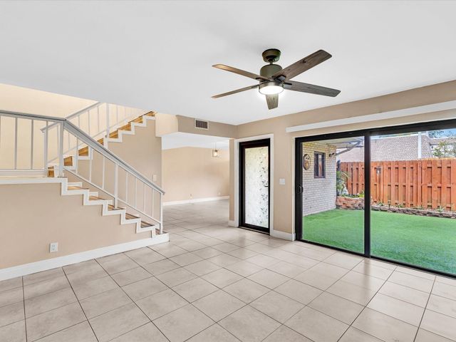 8111 SW 24th Street 8111, North Lauderdale, FL 33068