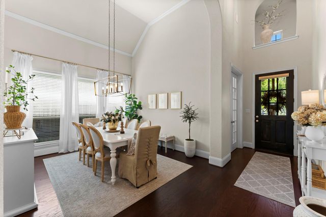 72 Twin Ponds Place, Tomball, TX 77375