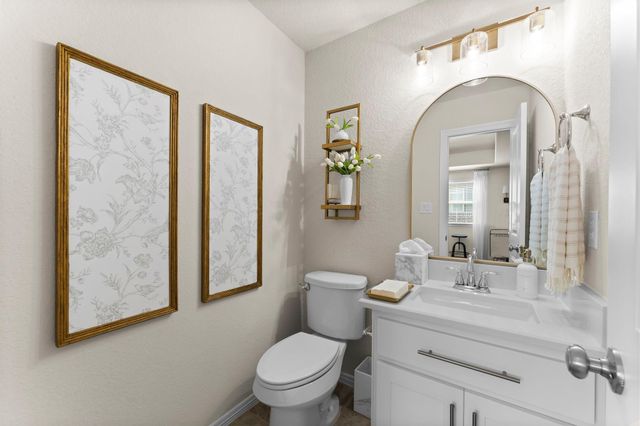 72 Twin Ponds Place, Tomball, TX 77375