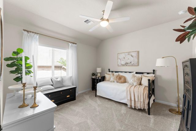 72 Twin Ponds Place, Tomball, TX 77375