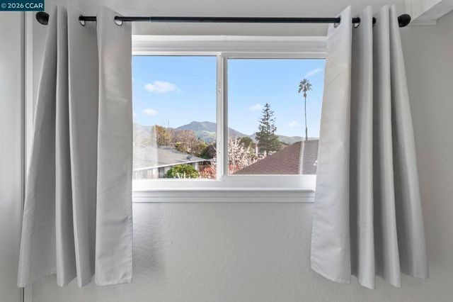 5537 5537 Pamplona Ct, Concord, CA 94521