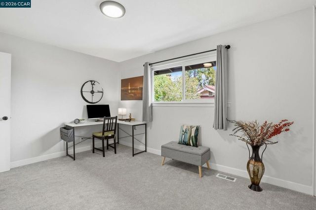 5537 5537 Pamplona Ct, Concord, CA 94521