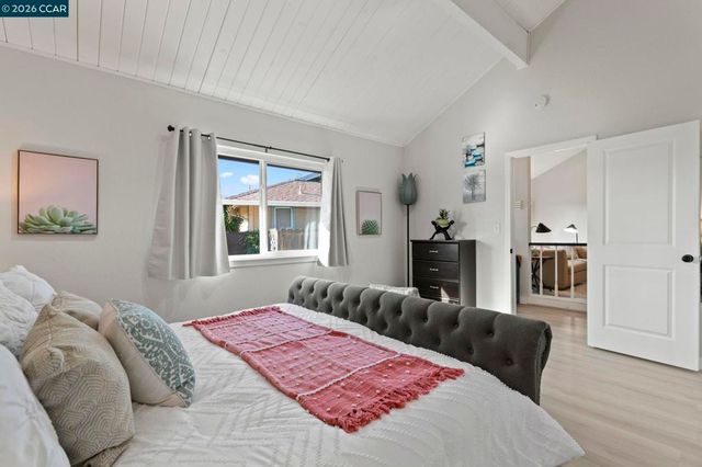 5537 5537 Pamplona Ct, Concord, CA 94521