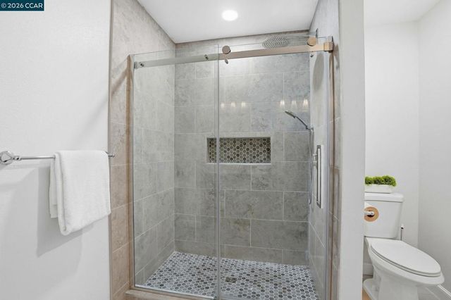 5537 5537 Pamplona Ct, Concord, CA 94521