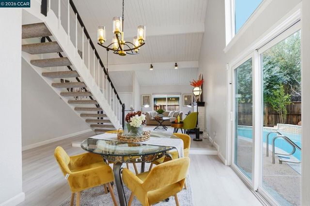 5537 5537 Pamplona Ct, Concord, CA 94521