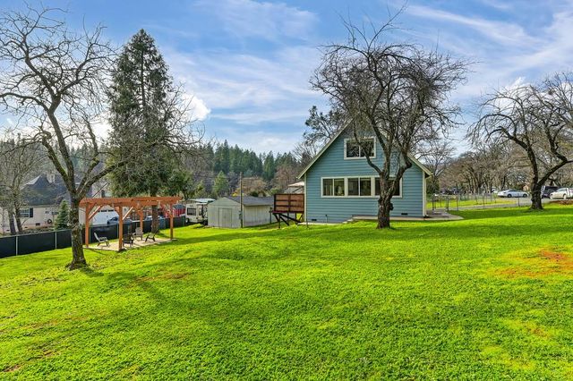 2615 Sunrise Dr, Meadow Vista, CA 95722