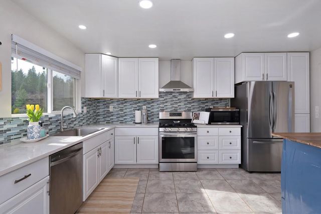 2615 Sunrise Dr, Meadow Vista, CA 95722