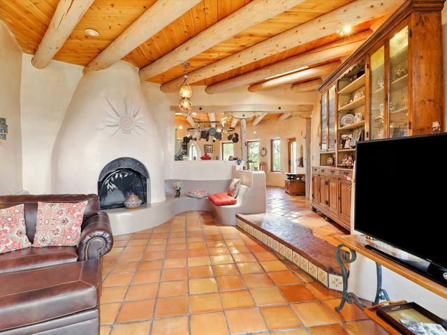 31 AB Hondo Trail, Santa Fe, NM 87508