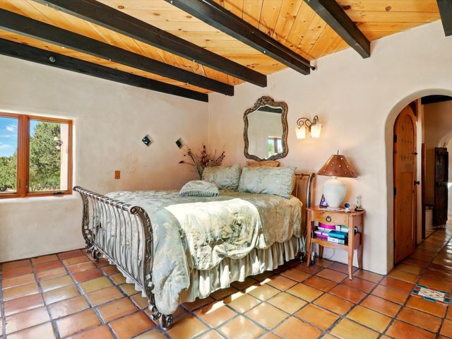 31 AB Hondo Trail, Santa Fe, NM 87508