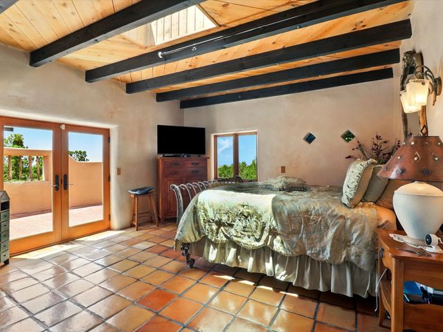 31 AB Hondo Trail, Santa Fe, NM 87508