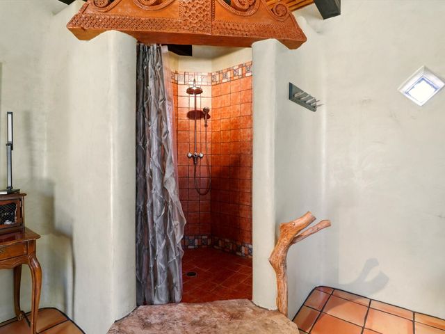 31 AB Hondo Trail, Santa Fe, NM 87508