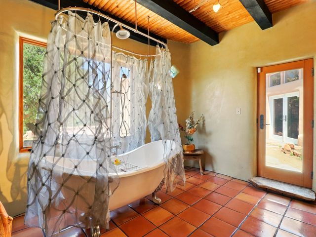 31 AB Hondo Trail, Santa Fe, NM 87508