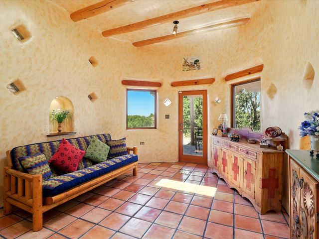 31 AB Hondo Trail, Santa Fe, NM 87508
