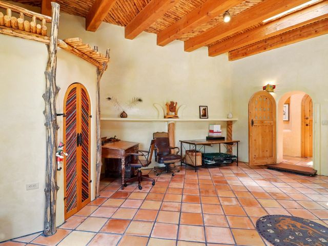 31 AB Hondo Trail, Santa Fe, NM 87508