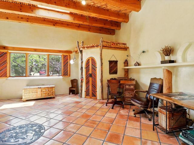 31 AB Hondo Trail, Santa Fe, NM 87508