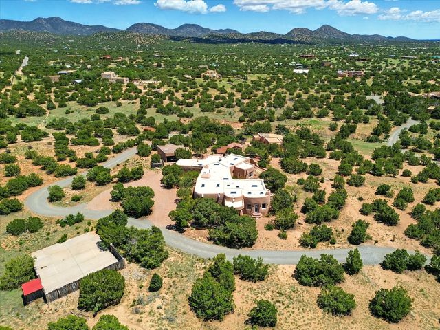 31 AB Hondo Trail, Santa Fe, NM 87508