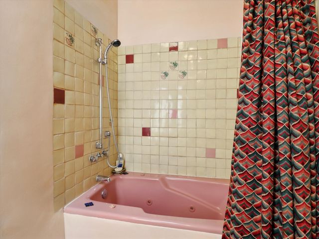 31 AB Hondo Trail, Santa Fe, NM 87508