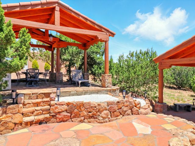 31 AB Hondo Trail, Santa Fe, NM 87508