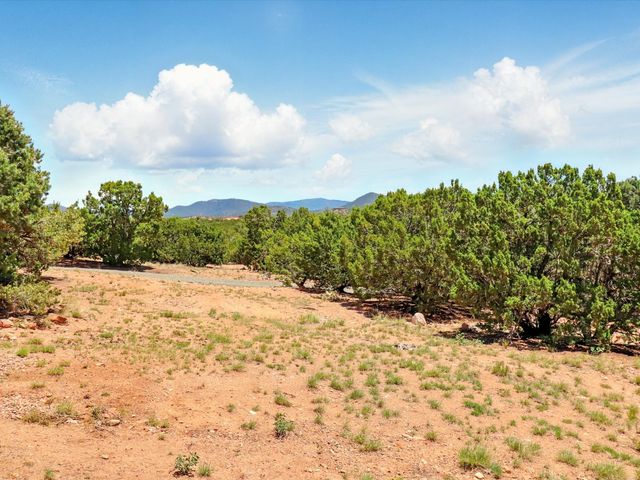 31 AB Hondo Trail, Santa Fe, NM 87508